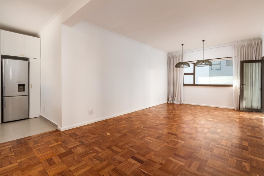 To Let 3 Bedroom Property for Rent in Sea Point Western Cape